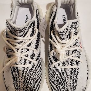 Adidas Yeezy Boost 350 V2 Zebra, Sz 10 (CP9654)